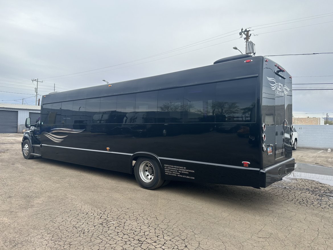 Limo Bus for Sale in Phoenix, AZ - Photo 3