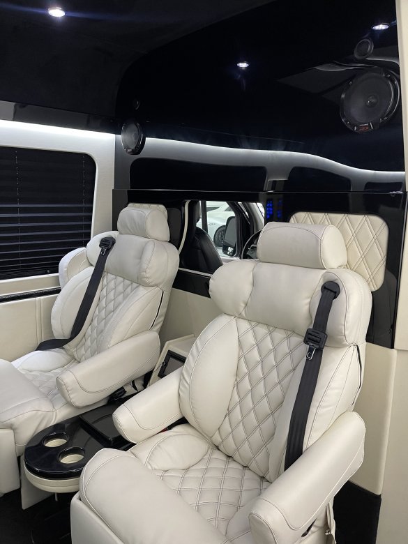 2016 Mercedes-Benz Sprinter 3500 Sprinter for Sale in Miami, FL - Main Photo