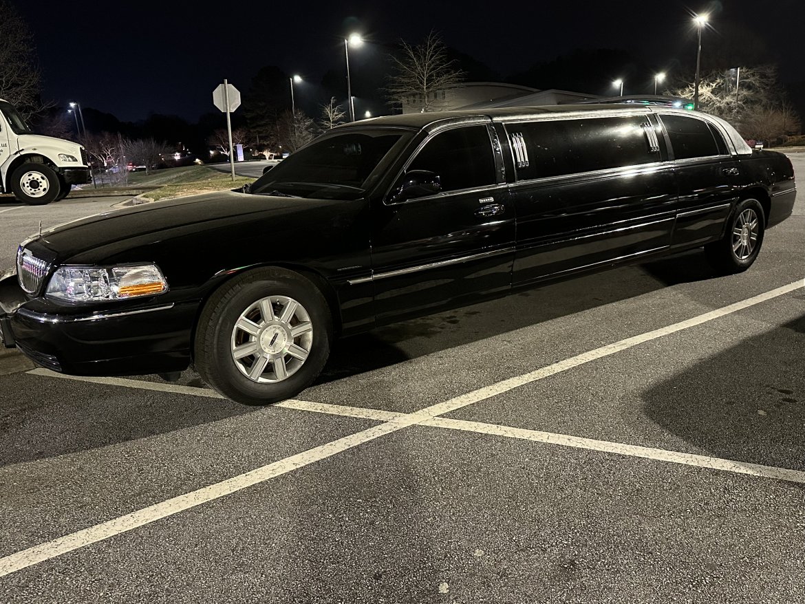 Limousine for Sale in Atlanta, GA - Photo 2