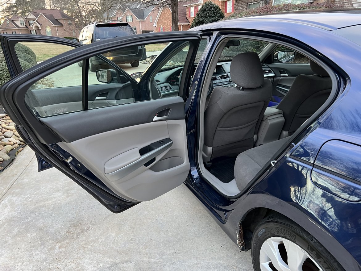 Limousine for Sale in Atlanta, GA - Photo 12