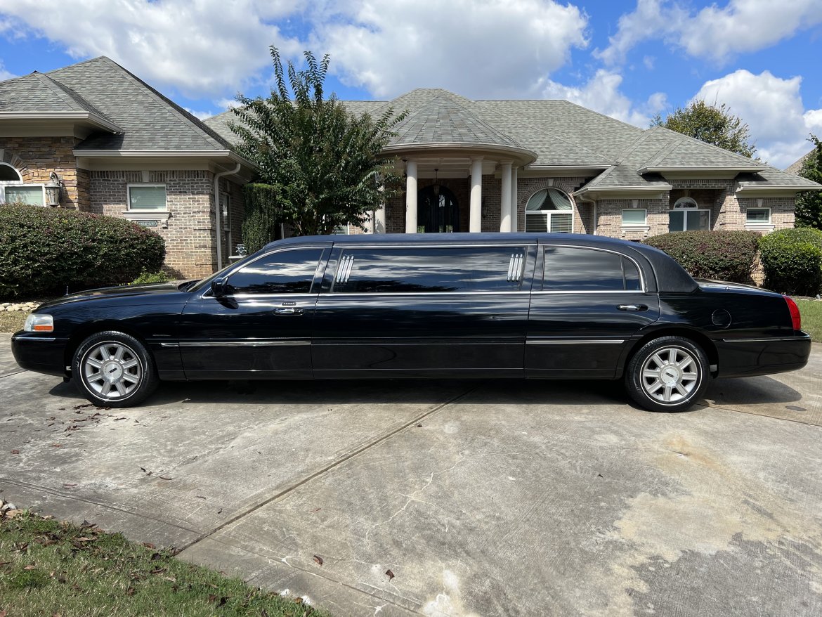 Limousine for Sale in Atlanta, GA - Photo 22