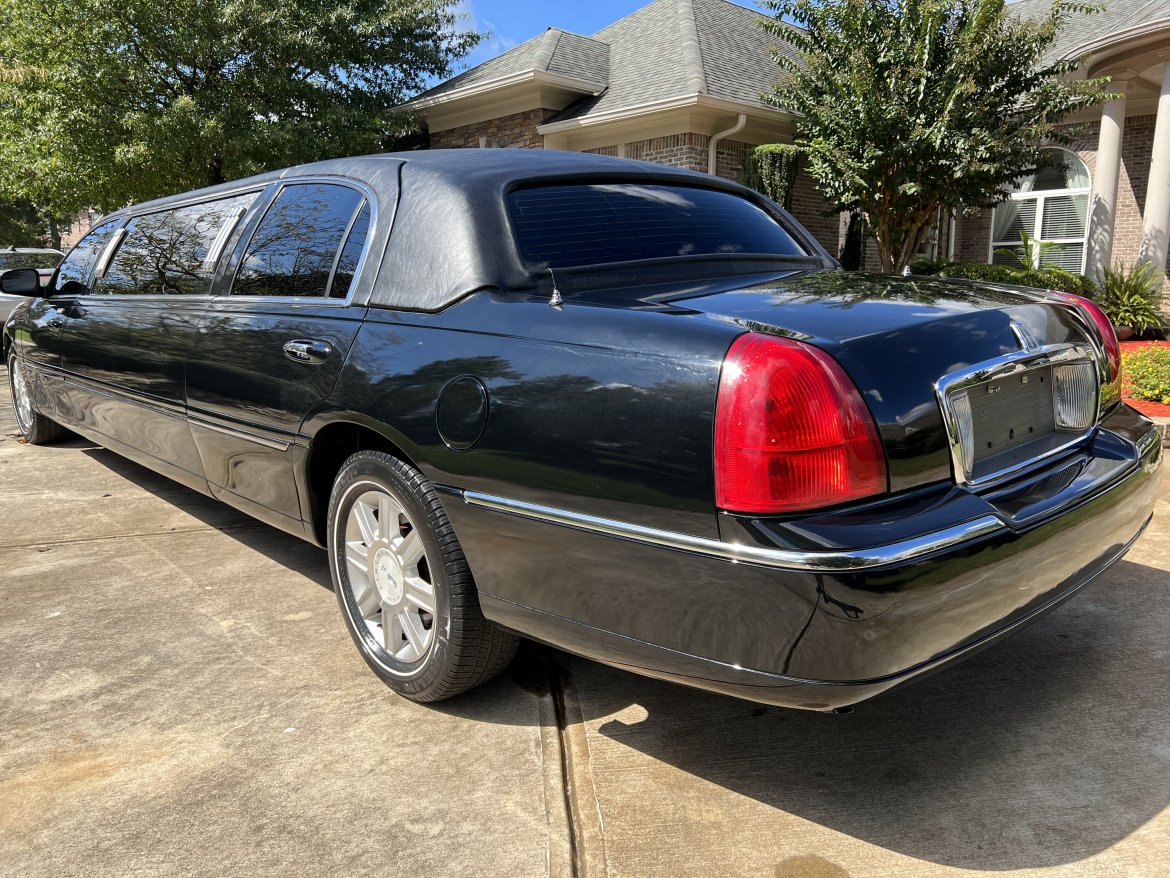 Limousine for Sale in Atlanta, GA - Photo 23