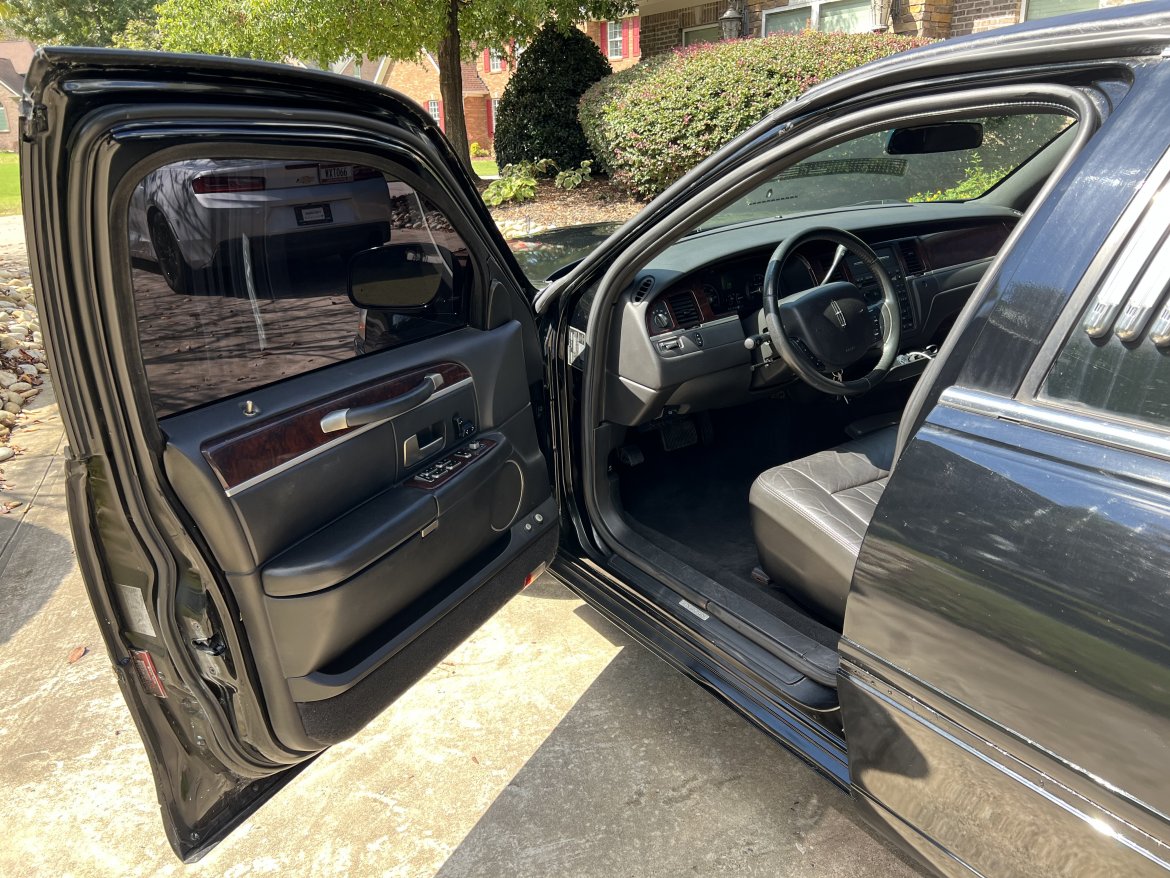 Limousine for Sale in Atlanta, GA - Photo 30