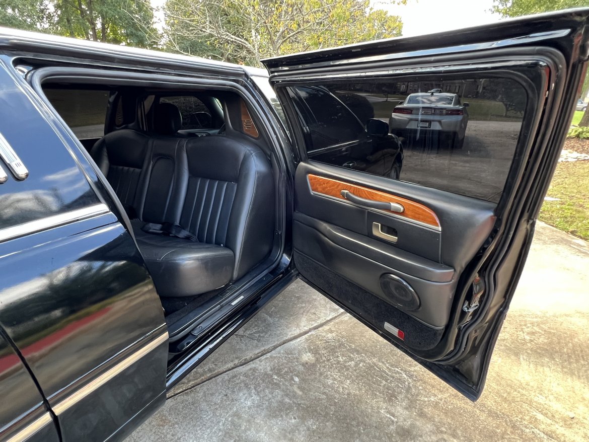 Limousine for Sale in Atlanta, GA - Photo 35