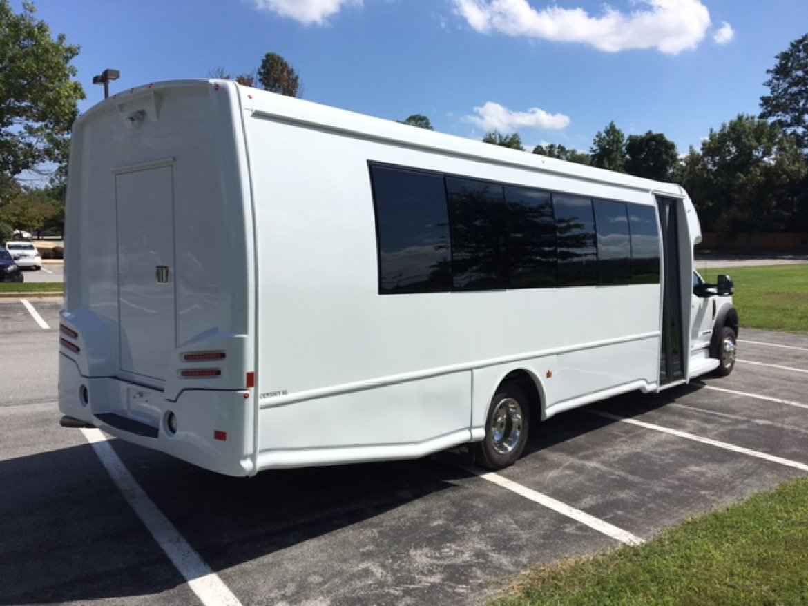 Photo of Shuttle Bus for sale: 2017 Ford F-550 by Turtle Top