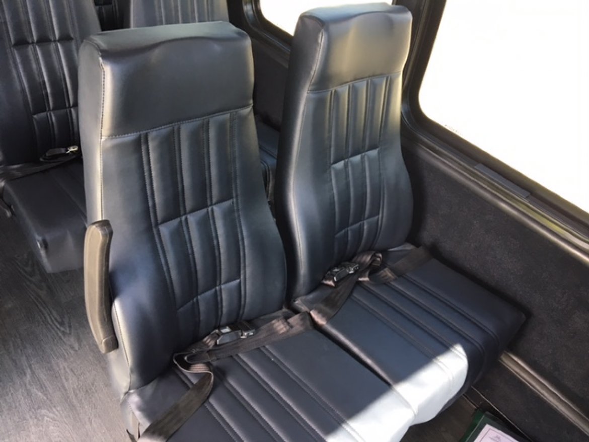 Photo of Shuttle Bus for sale: 2017 Ford F-550 by Turtle Top