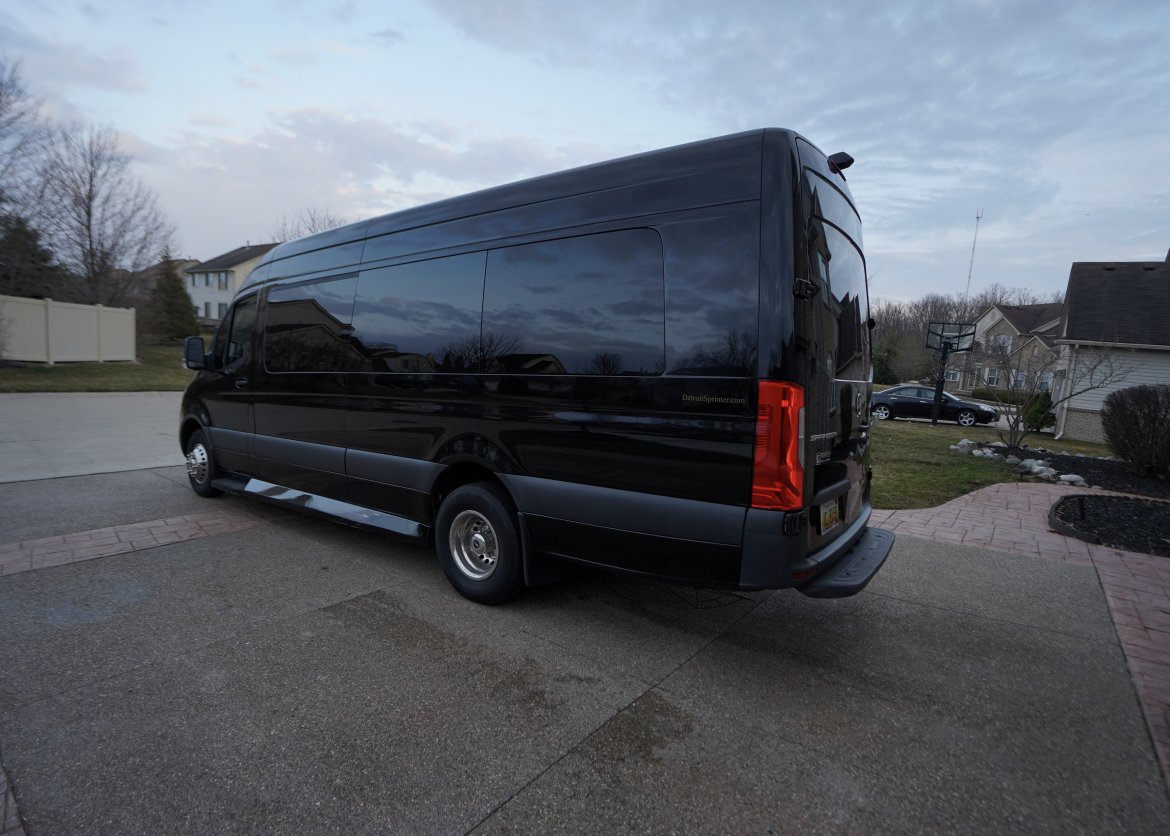 Sprinter for Sale in Southfield, MI - Photo 7