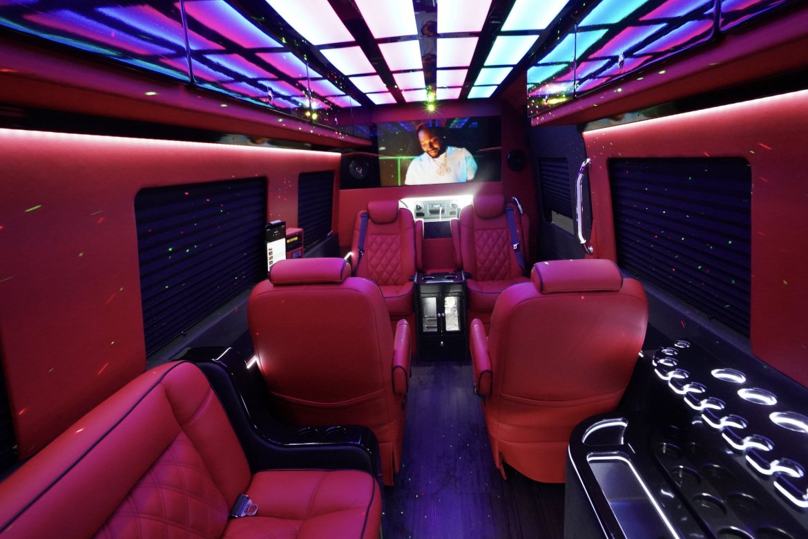 Sprinter for Sale in Southfield, MI - Photo 4