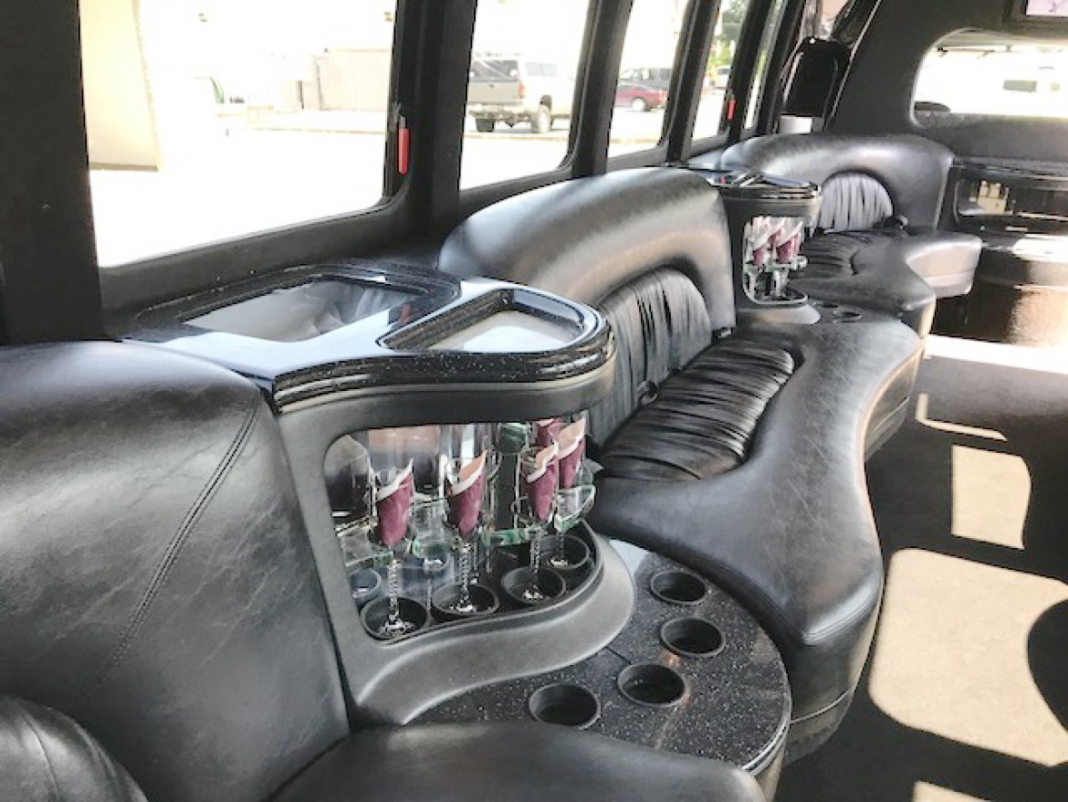 Photo of Limo Bus for sale: 2008 Ford E-450 28&quot; by Krystal Koach