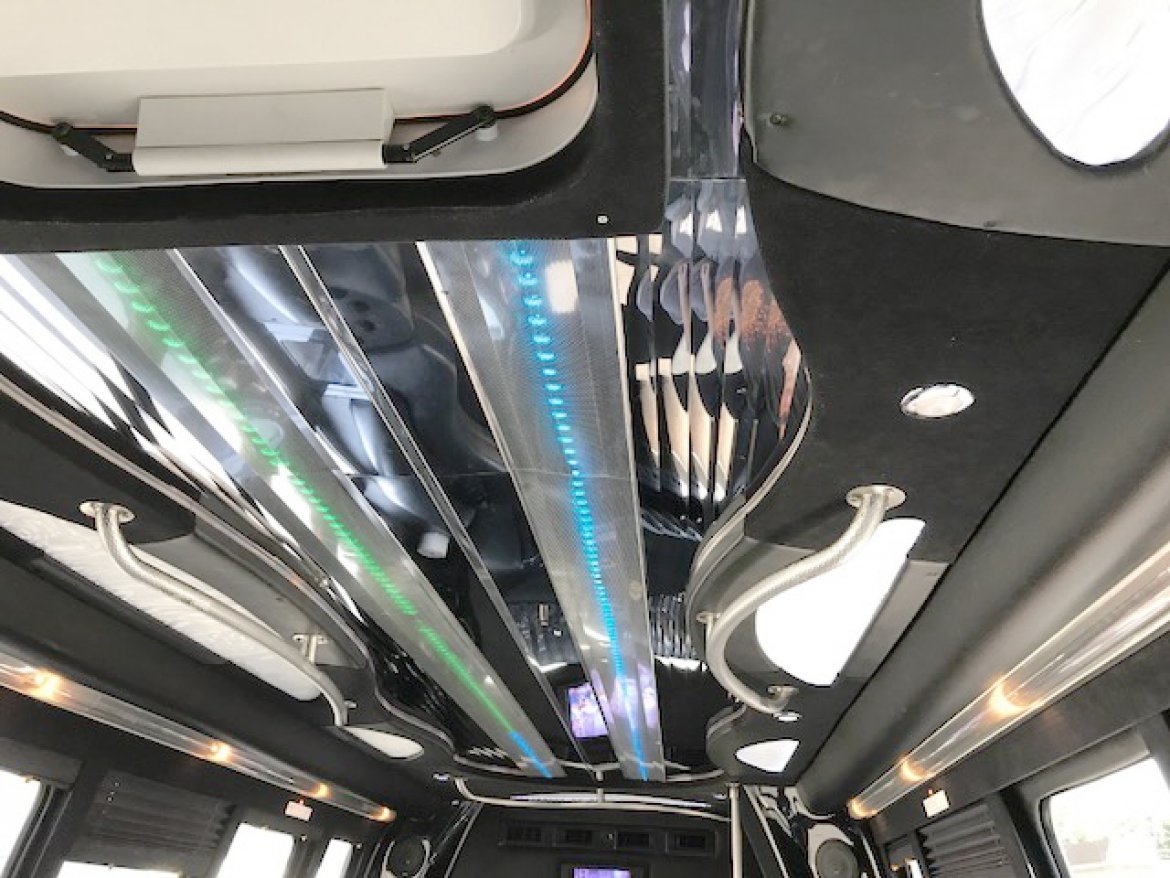 Photo of Limo Bus for sale: 2008 Ford E-450 28&quot; by Krystal Koach