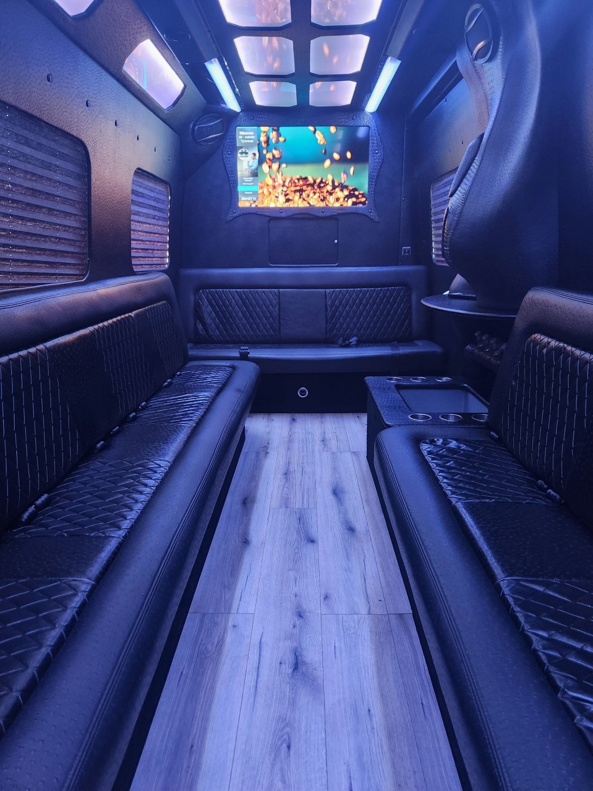 2017 Mercedes-Benz 3500 Sprinter - Photo 3