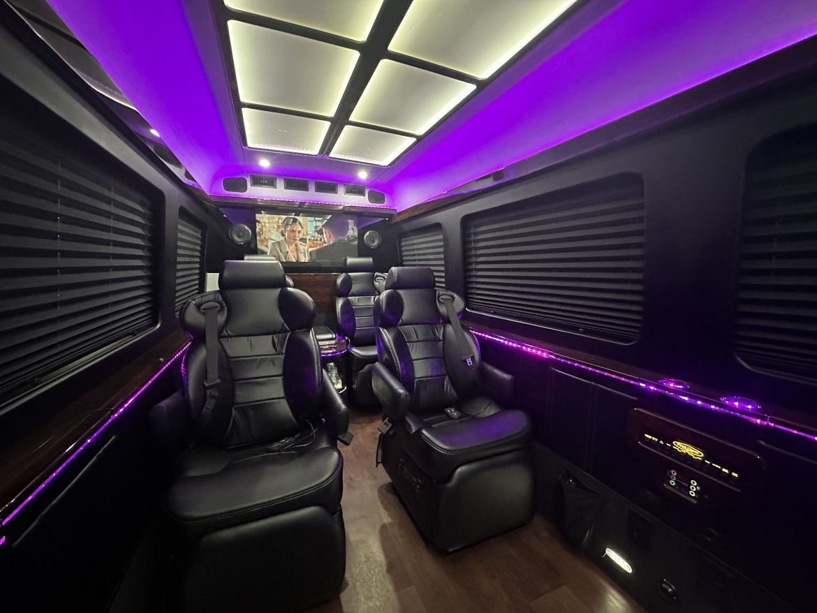 Sprinter for Sale in Springfield, MO - Photo 10