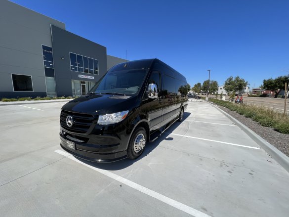2020 Mercedes-Benz Limo Sprinter Sprinter for Sale in San Diego, CA - Photo 3