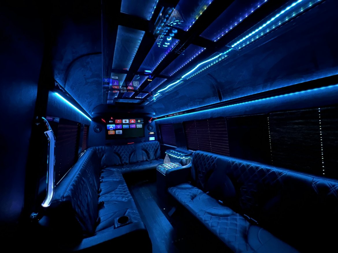 Sprinter for Sale in San Diego, CA - Photo 9