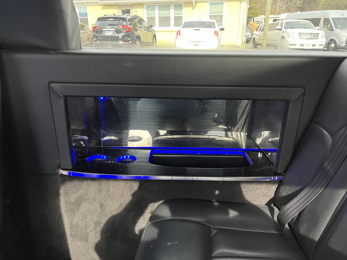 Limousine for Sale in Pasadena, MD - Photo 7