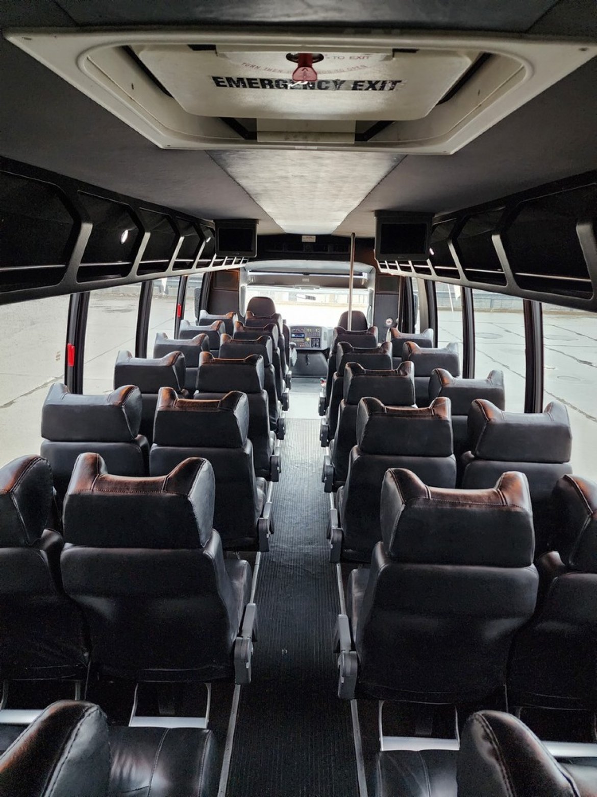 Shuttle Bus for Sale in Erie, PA - Photo 14