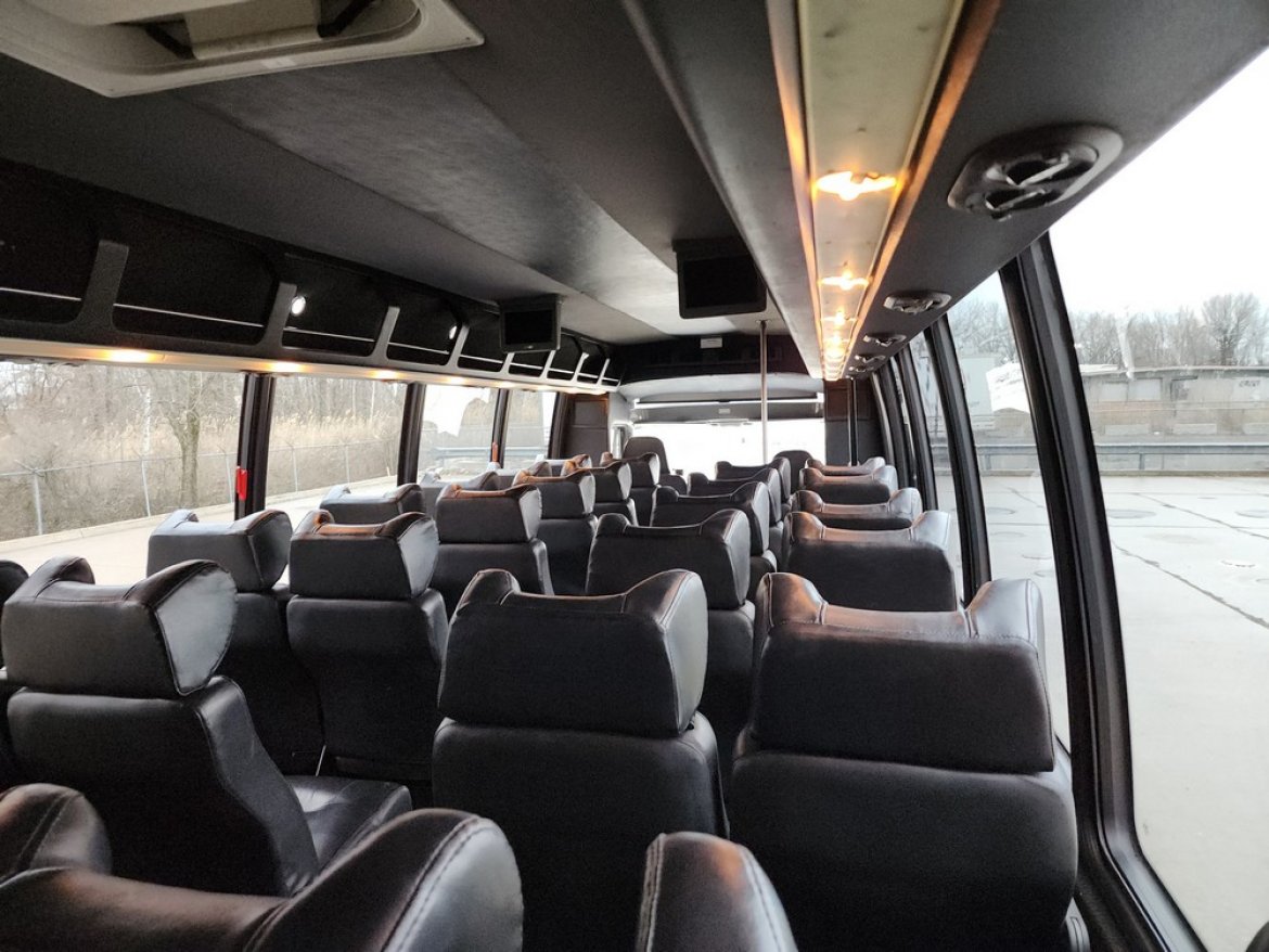 Shuttle Bus for Sale in Erie, PA - Photo 17