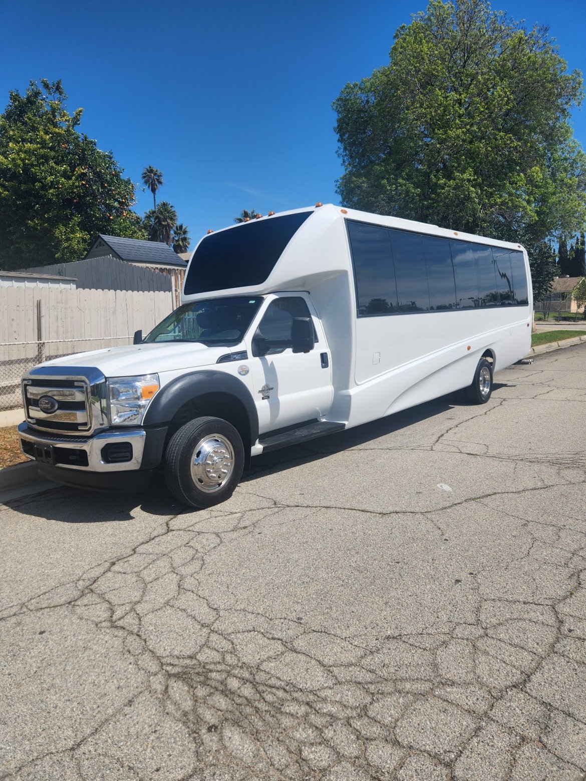 Shuttle Bus for sale: 2015 Ford F550 by Grech