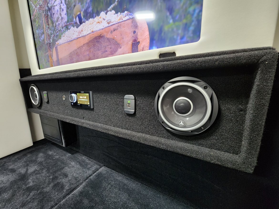 Sprinter for Sale in Houston, TX - Photo 8