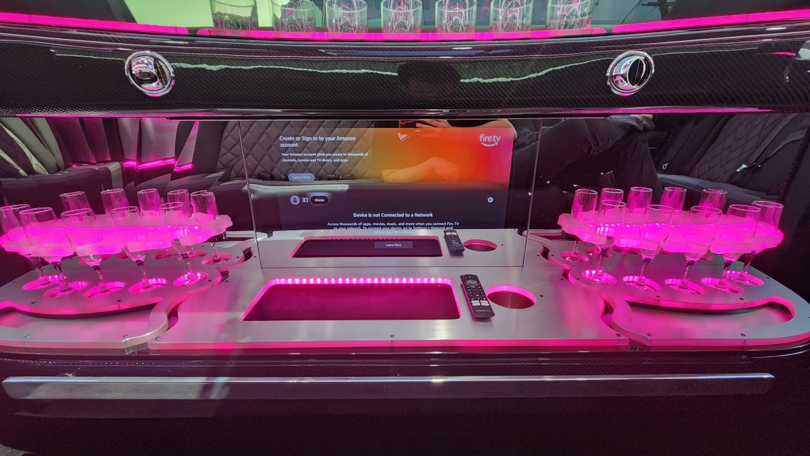 Limousine for Sale in Anaheim, CA - Photo 11