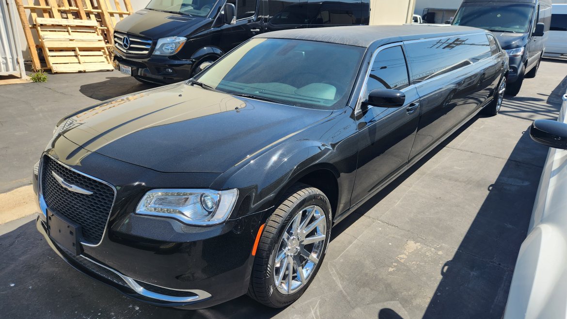 Limousine for Sale in Anaheim, CA - Photo 17