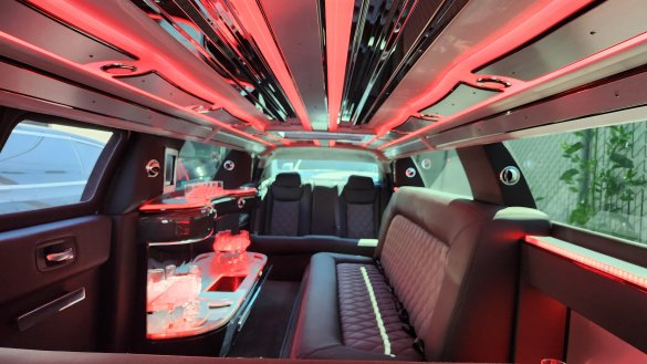 2021 Chrysler 300 Limousine for Sale in Anaheim, CA - Photo 2