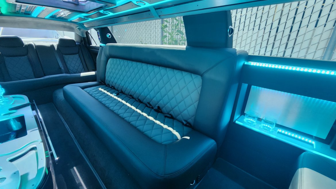 Limousine for Sale in Anaheim, CA - Photo 11