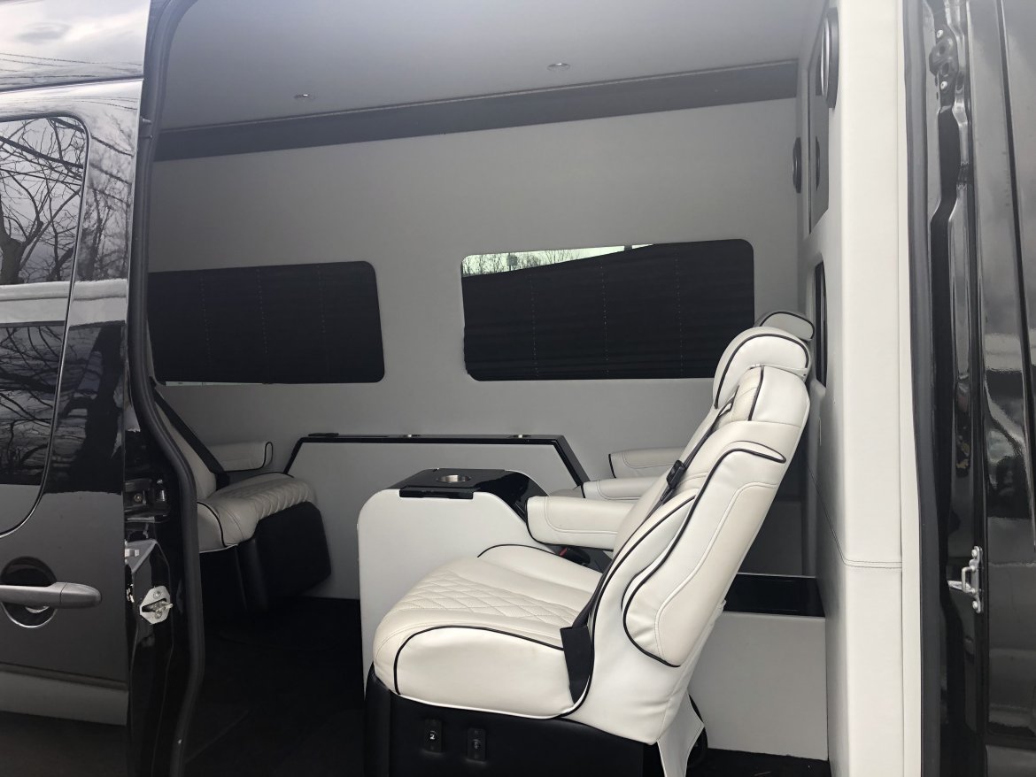 Sprinter for Sale in Cleveland, OH - Photo 4