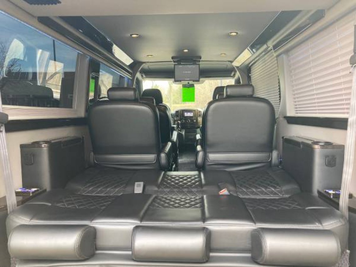 2012 Midwest Automotive Design Mercedes-Benz sprinter 2500 Sprinter Next to New - Photo 4