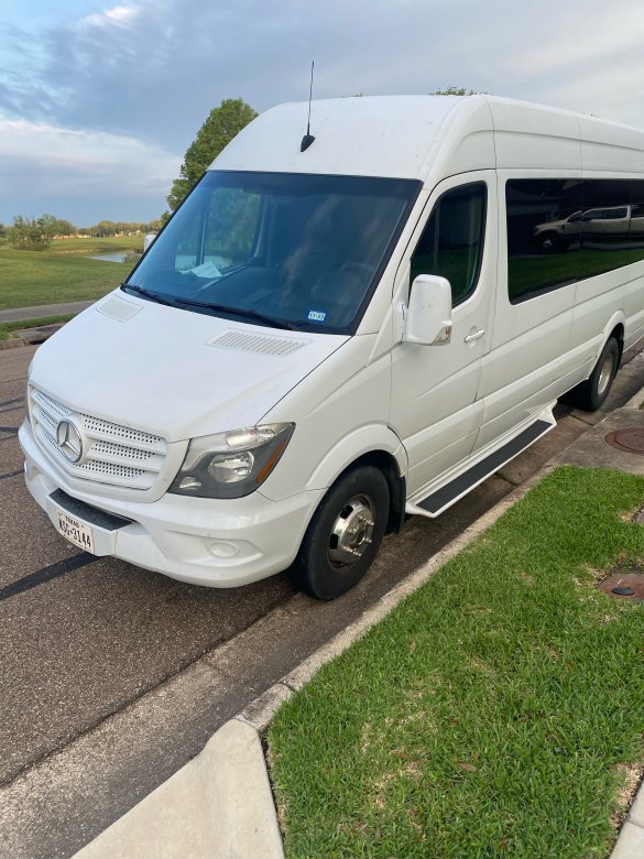 2017 Mercedes-Benz 3500 170 Extended High Roof Sprinter for Sale in Victoria, TX - Main Photo