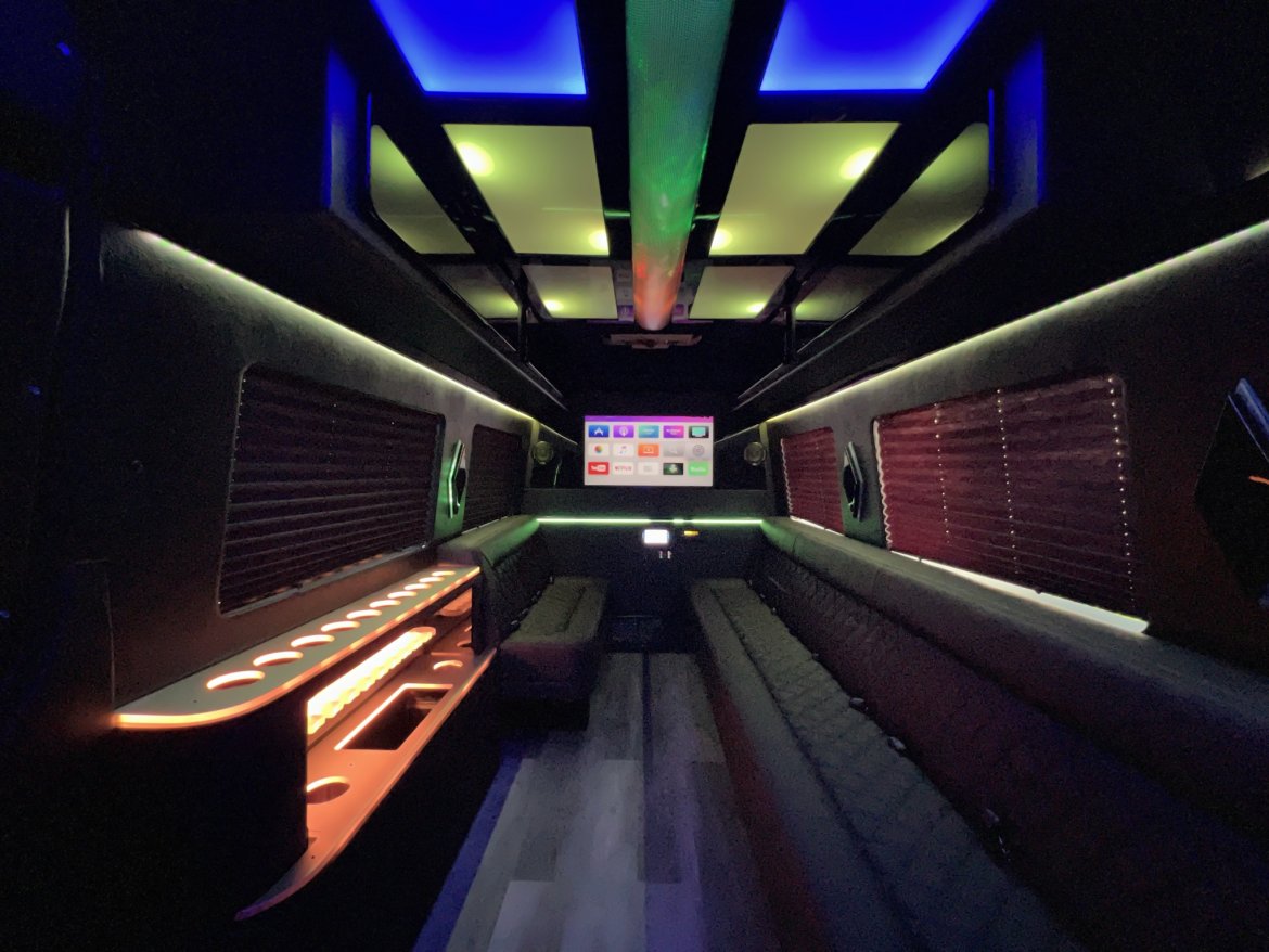 Sprinter for Sale in Anaheim, CA - Photo 2
