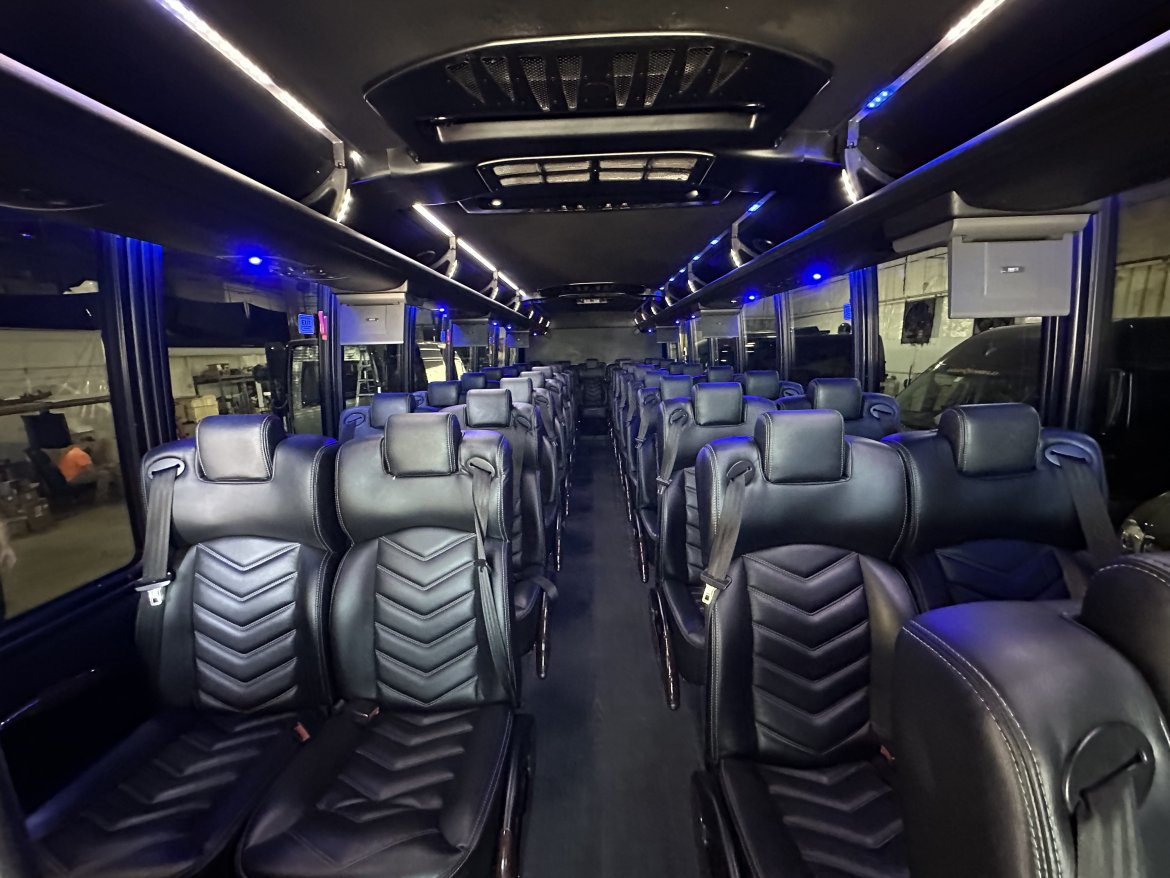 Shuttle Bus for Sale in Springfield, MO - Photo 12