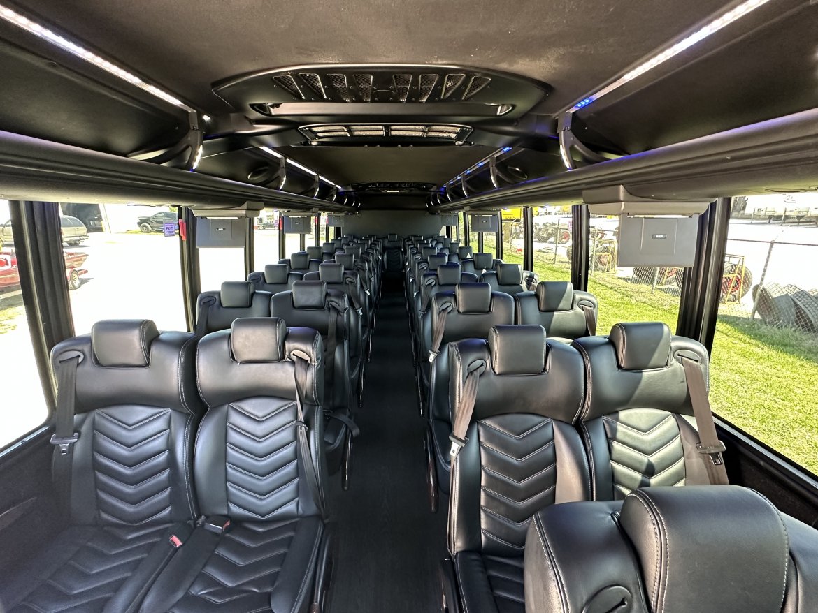 Shuttle Bus for Sale in Springfield, MO - Photo 18