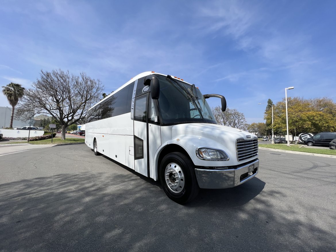 Limo Bus for Sale in San Diego, CA - Photo 5