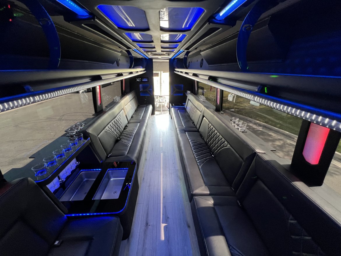Limo Bus for Sale in San Diego, CA - Photo 14