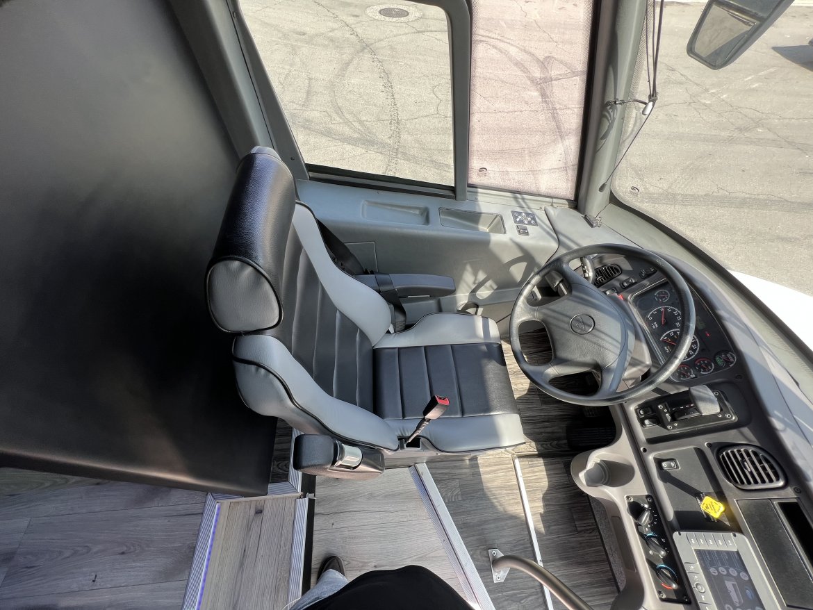 Limo Bus for Sale in San Diego, CA - Photo 29