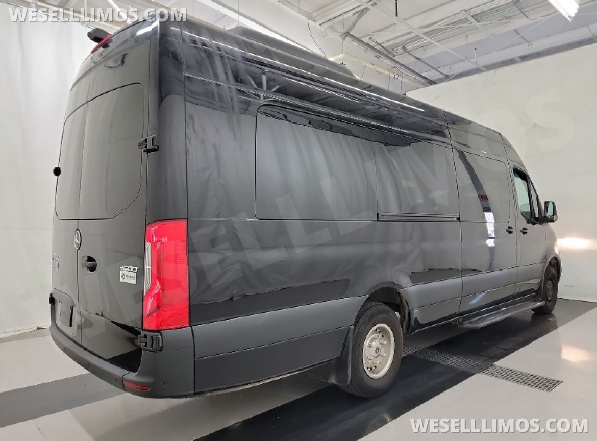 Photo of Executive Shuttle for sale: 2021 Mercedes-Benz SMARTLINER