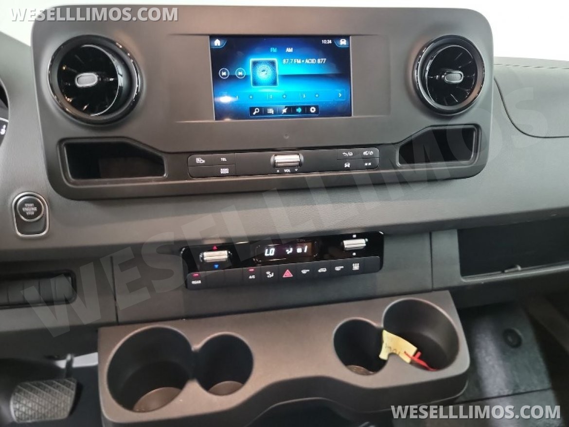 Photo of Executive Shuttle for sale: 2021 Mercedes-Benz SMARTLINER