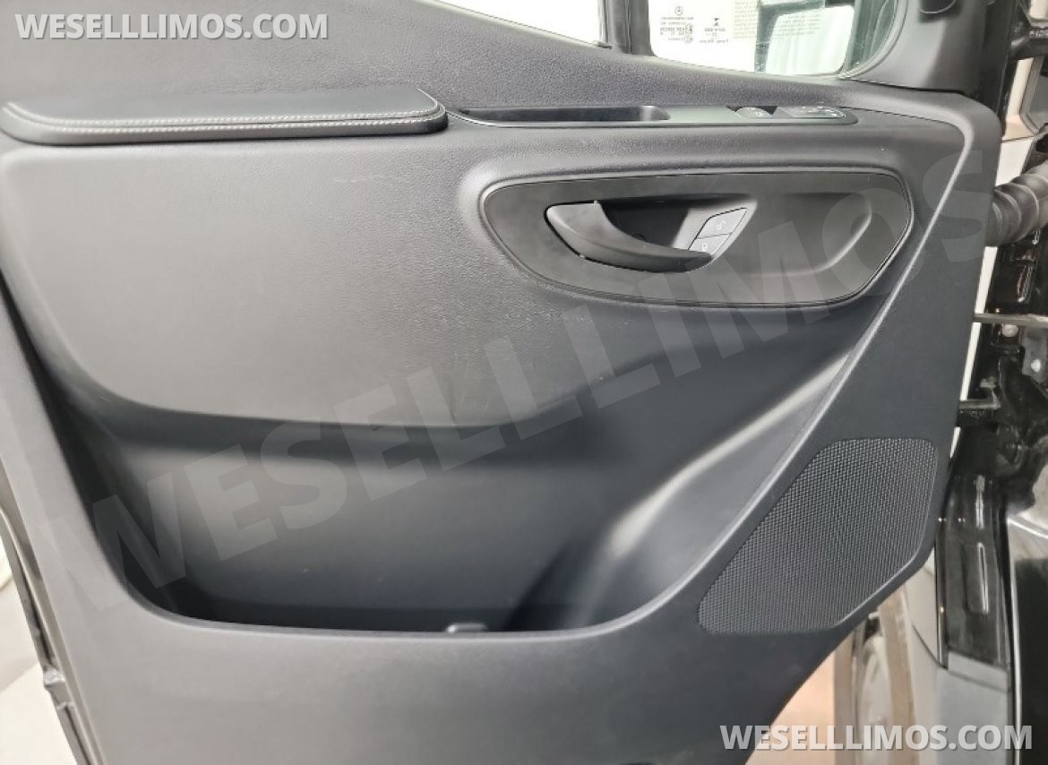 Photo of Executive Shuttle for sale: 2021 Mercedes-Benz SMARTLINER