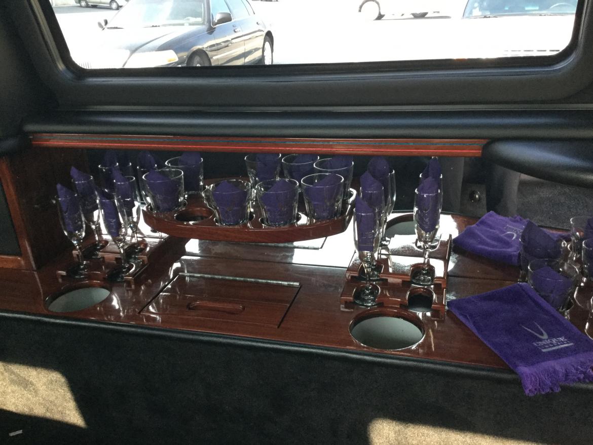 Photo of Limousine for sale: 2011 Lincoln Navigator