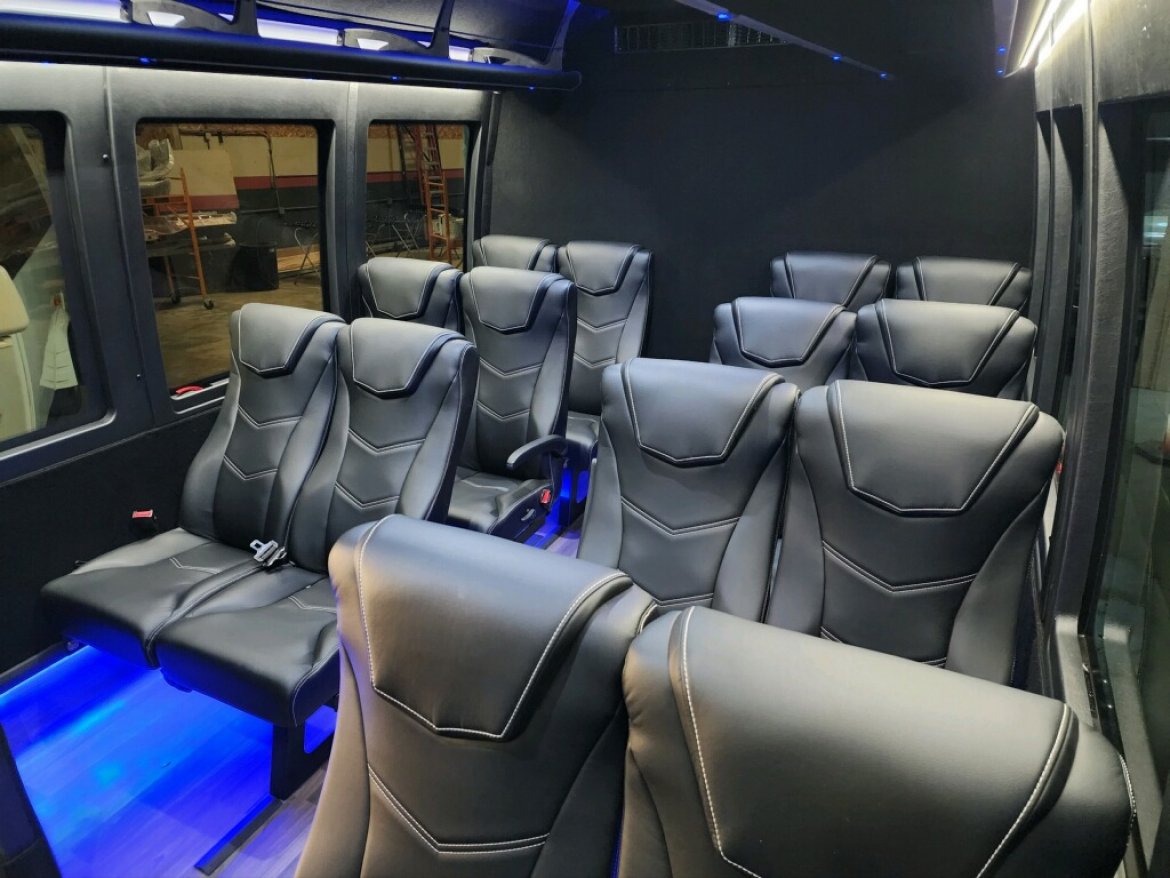Shuttle Bus for Sale in Erie, PA - Photo 21