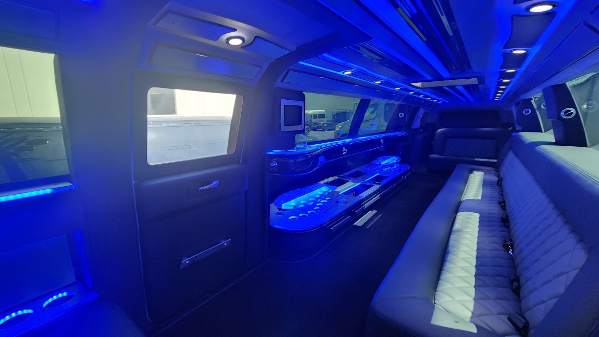 Limousine for Sale in Anaheim, CA - Photo 12