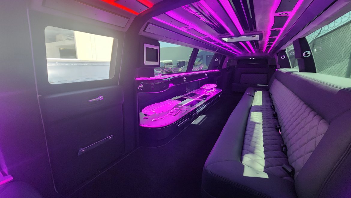 Limousine for Sale in Anaheim, CA - Photo 11