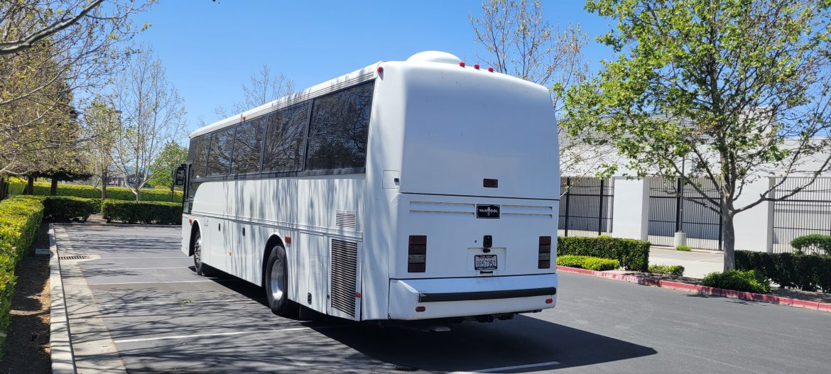 Limo Bus for Sale in San Jose, CA - Photo 10