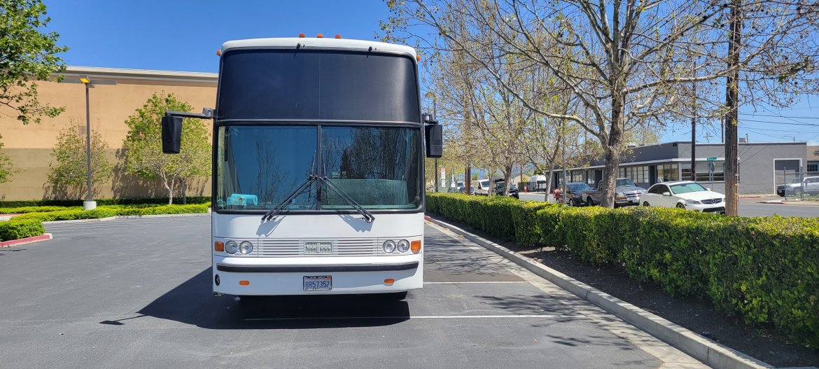 Limo Bus for Sale in San Jose, CA - Photo 7