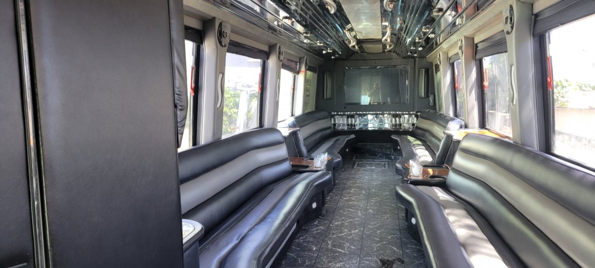 Limo Bus for Sale in San Jose, CA - Photo 27
