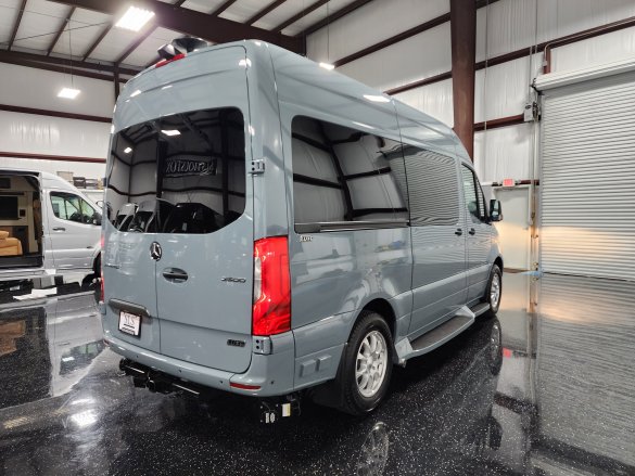 2023 Mercedes-Benz Luxe D4 144 Sprinter for Sale in Cypress, TX - Photo 3