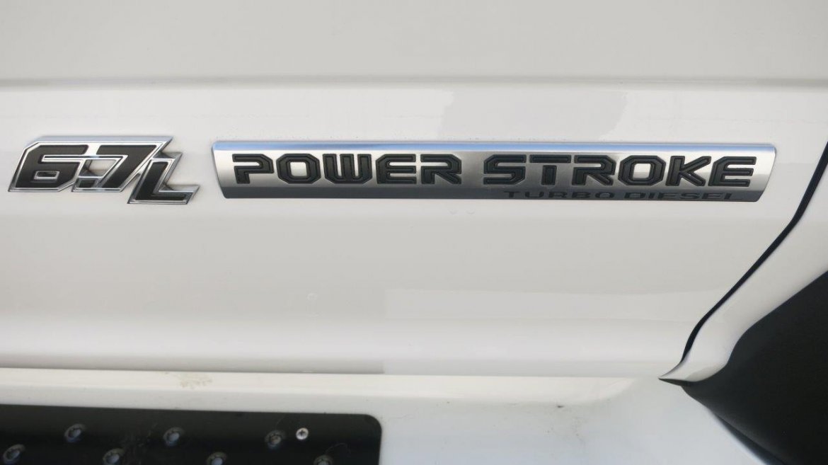 Photo of Limo Bus for sale: 2017 Ford XL F-550 34&quot; by Executive Coach Builders