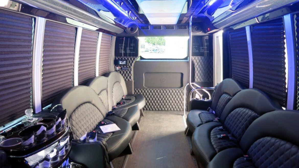 Photo of Limo Bus for sale: 2017 Ford XL F-550 34&quot; by Executive Coach Builders