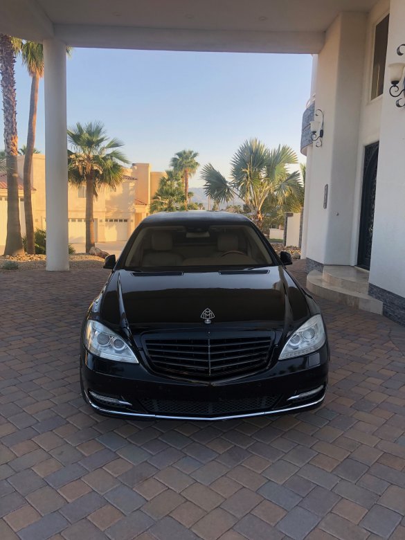 2012 Mercedes-Benz S 550 MAYBACH Limousine for Sale in Lake Havasu City, AZ - Photo 3